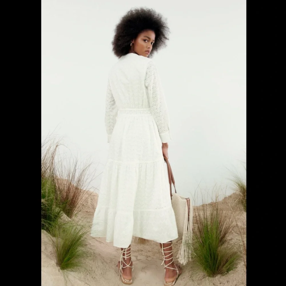 ZARA embroidered White Lace Dress - Picture 5 of 7